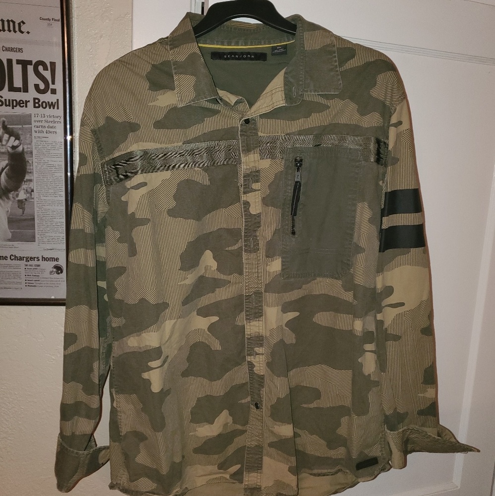 Button up long sleeve shirt